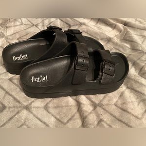 Hey Girl by Corkys black sandals size 8